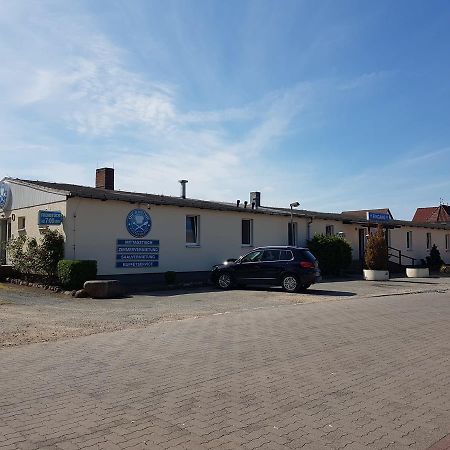Die Kantine Wittenburg Zimmervermietung Und Hostel Esterno foto