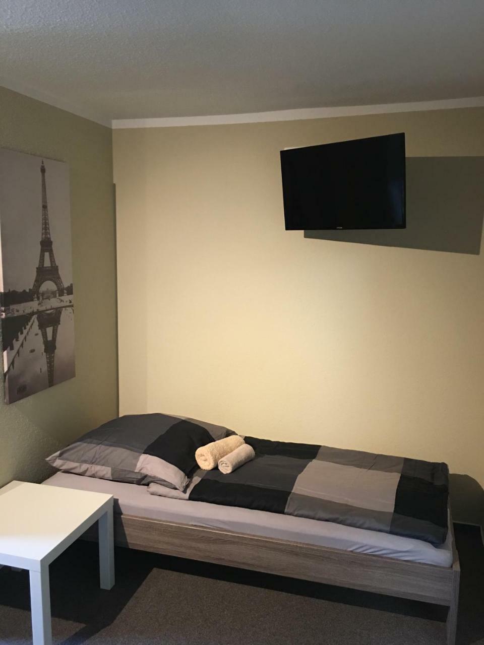 Die Kantine Wittenburg Zimmervermietung Und Hostel Esterno foto