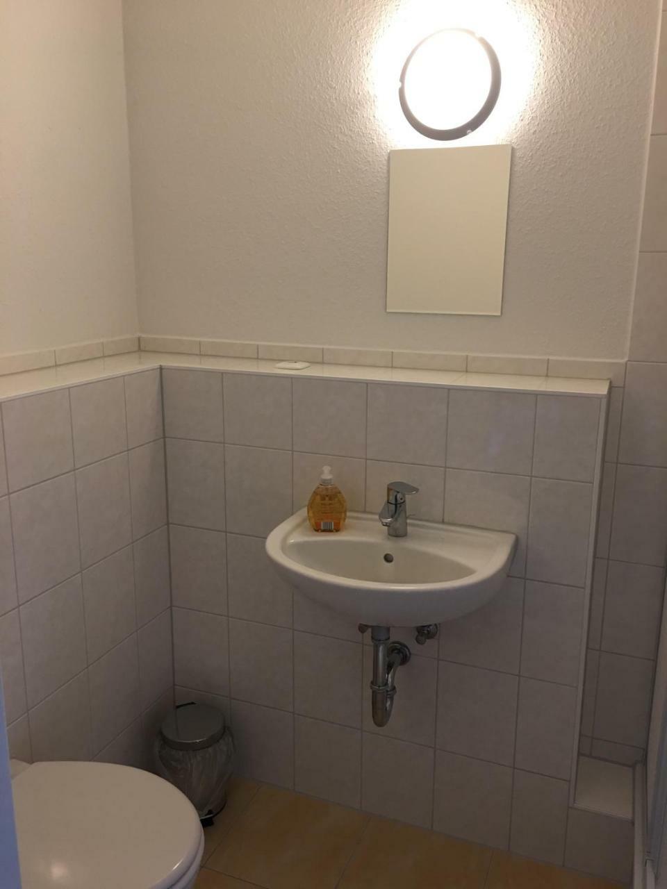 Die Kantine Wittenburg Zimmervermietung Und Hostel Esterno foto